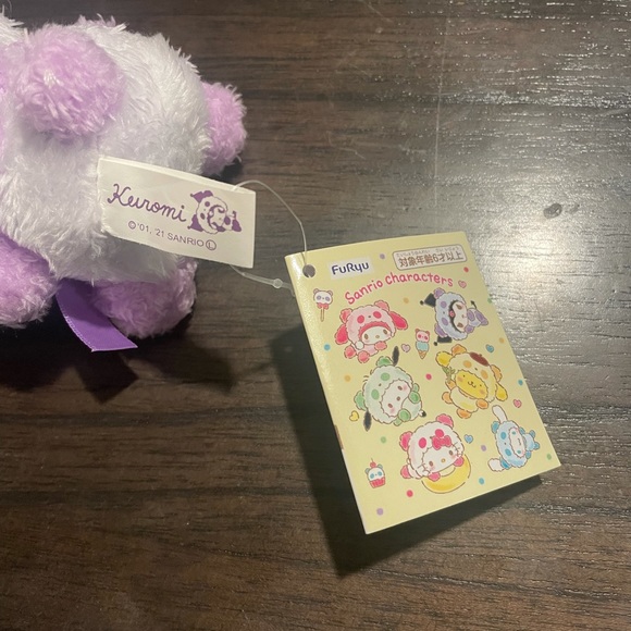 Kuromi Plush x Panda Cosplay Costume Keychain - Picture 6 of 9